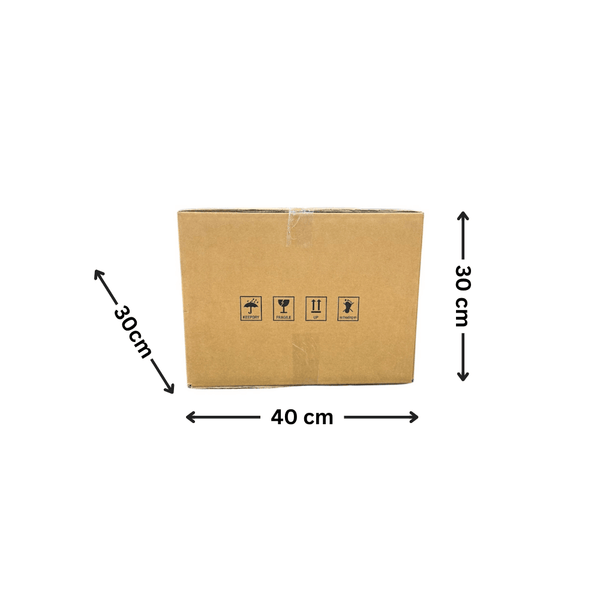 Brown cardboard box 30x40 cm, ideal for storage organizer, pantry, kitchen use.