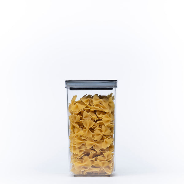 Black Airtight Container with Twist Lock – 2100ml storing pasta, ideal for kitchen and pantry organisation. Use with other storage organisers.