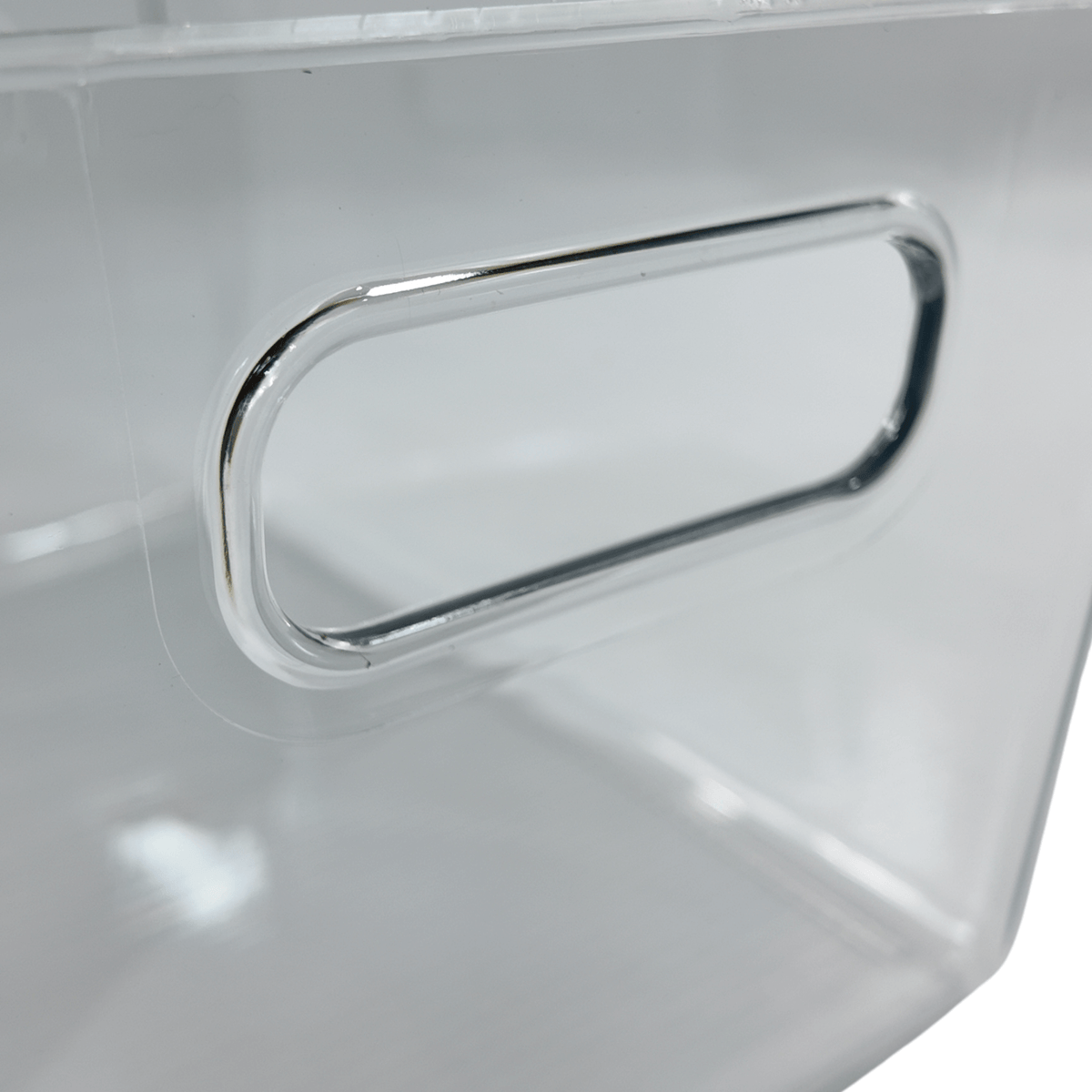 Clear Multi-Use Storage Tub With Lip – XL featuring a sturdy handle, ideal for kitchen organisation and under sink storage.
