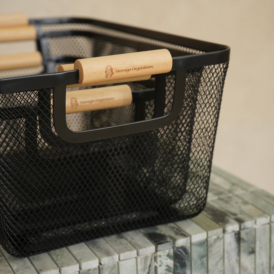 <h2>Storage baskets</h2>