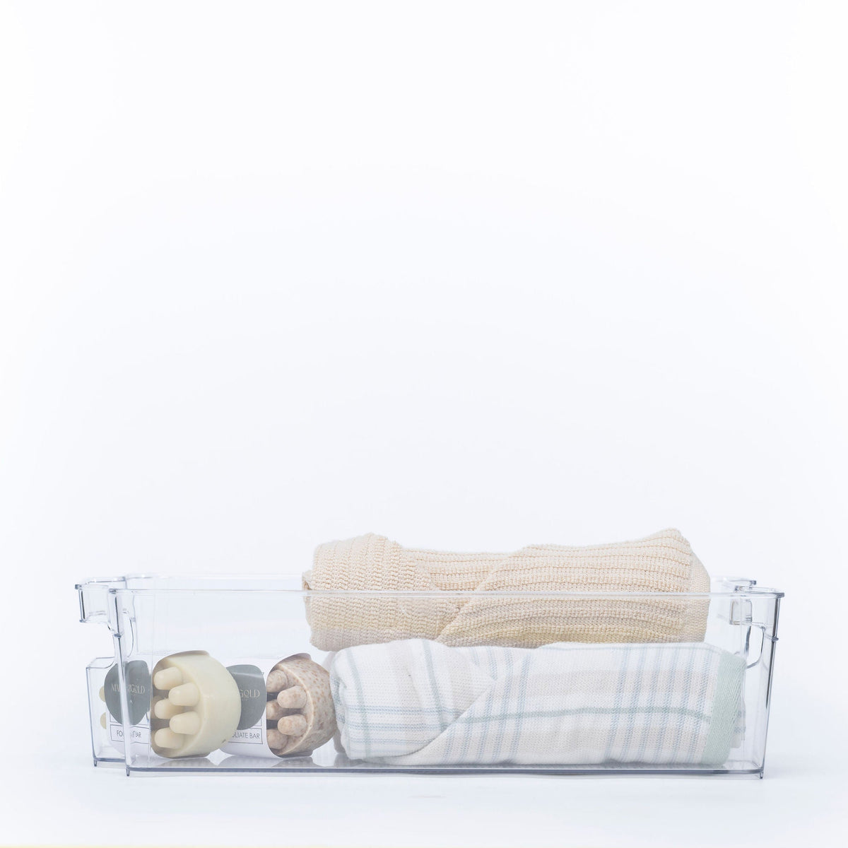 Clear Storage Tub With Handles – Large used for organised storage of kitchen towels and utensils, ideal for pantry organisation.