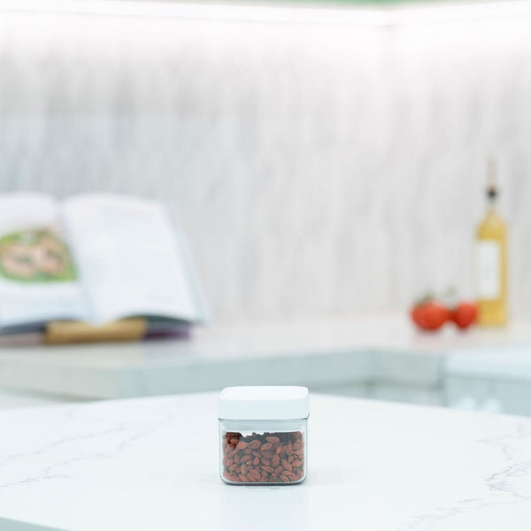 Elegant White Airtight Container – 600ML