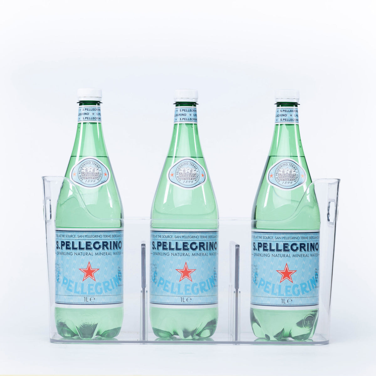 Pull-Out Organiser – Clear holding glass jars, ideal for pantry or fridge storage. Perfect for kitchen organisation.