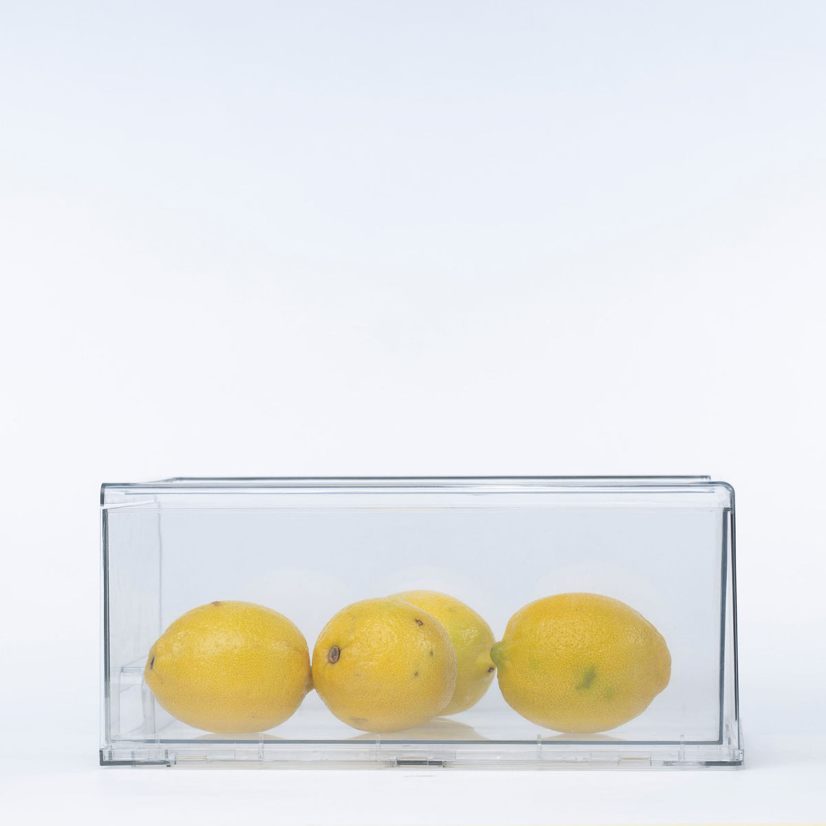 Clear Modular Drawer Organiser – Large holding lemons, ideal for kitchen and pantry organisation to maintain tidy storage.