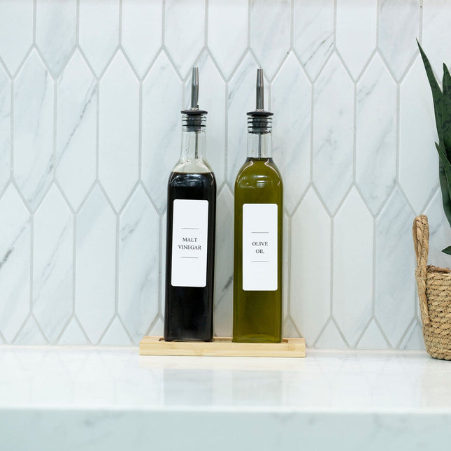 Clear Oil & Vinegar Bottles with Bamboo Tray – 500 ml on kitchen countertop for stylish kitchen organisation