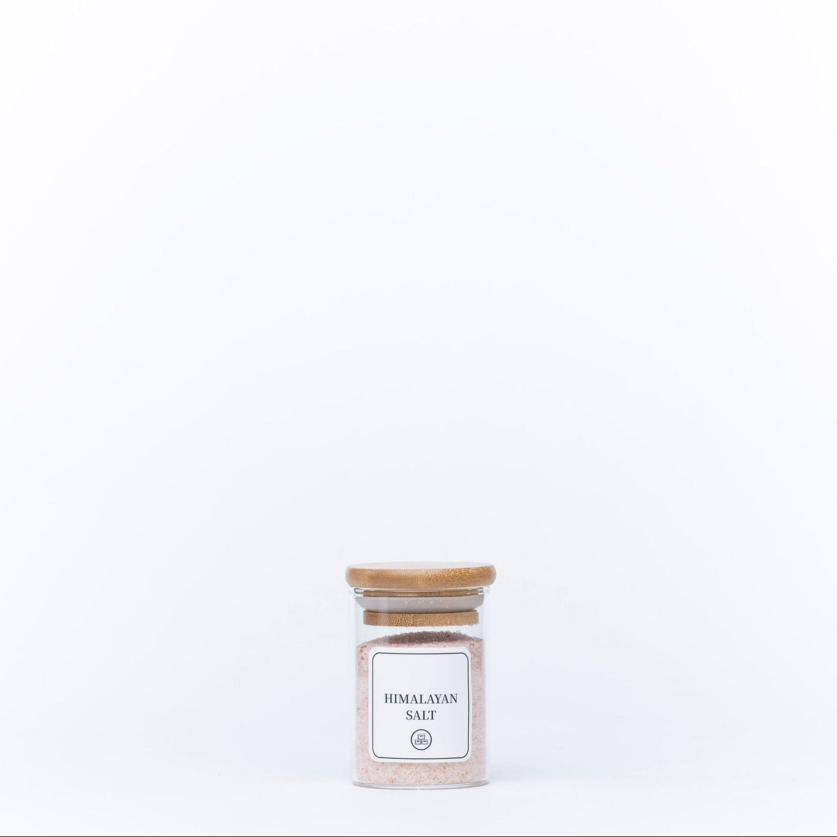 Round Glass Spice Jar with Bamboo Lid – perfect for kitchen organisation, storing Himalayan salt or spices, adding aesthetic to pantry.