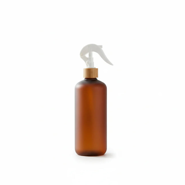 Amber Frost Spray Bottle – 500 ml Refillable Cleaner for kitchen use, ideal for under sink storage and pantry organisation.