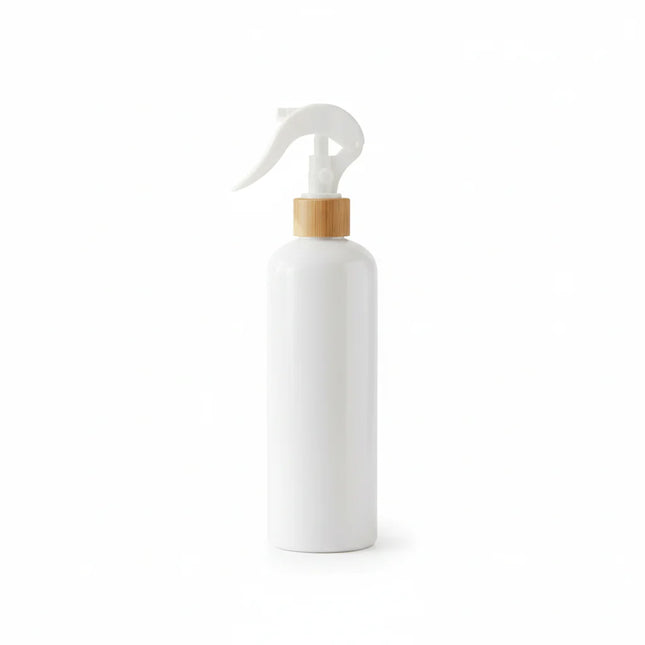 White Spray Bottle – 500 ml Refillable Cleaner, ideal for kitchen organisation; a versatile storage organiser for efficient use.